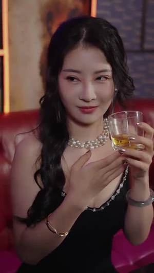 乘风破浪的大小姐（45集）火热短剧抢先看