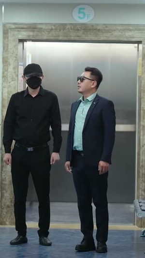 她的心间雀（30集）精彩连连免费看