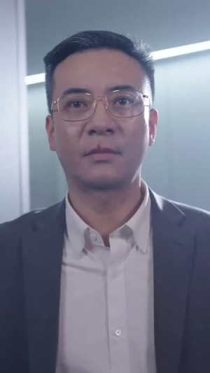 星球坠落（79集）热门短剧榜单