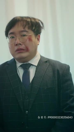 归国后，双生女王她不装了（62集）短剧