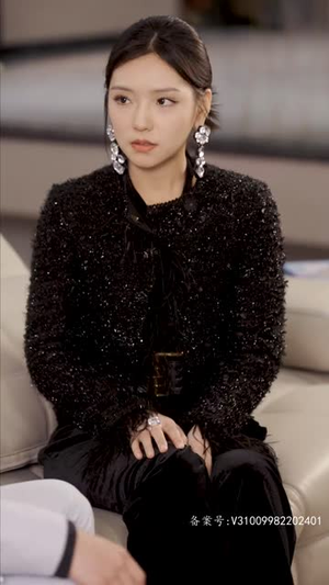 隐婚蜜爱夫人又去约会了（100集）最火的短剧