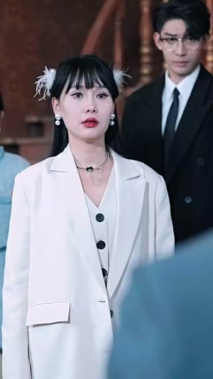 女王驾到前夫悔断肠（87集）精彩连连免费看