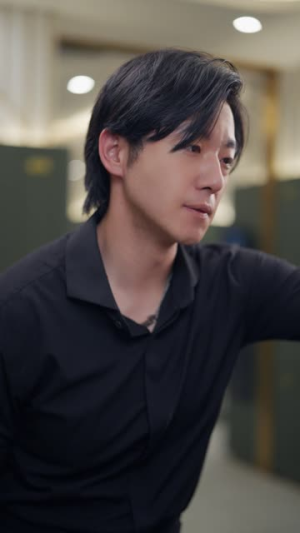 离婚后大佬夫人捅破天（40集未完）热门短剧免费看