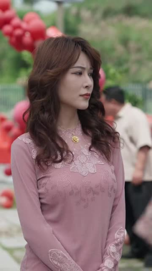 农村里飞出金凤凰（68集）好看的短剧推荐