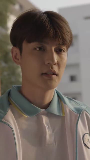 真假千金姐姐死后成为霸总白月光（74集）第一集