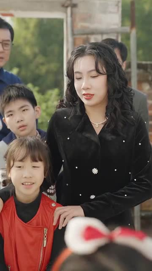 有钱没钱回家过年（35集）短剧热门分享