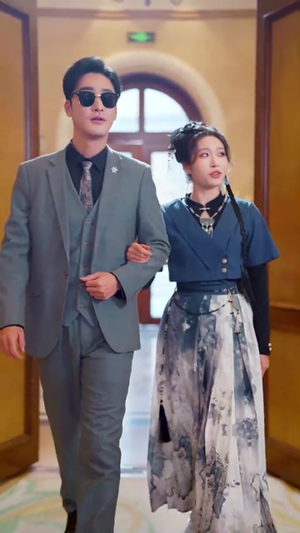 灿灿萱草花（70集） 热门短剧推广