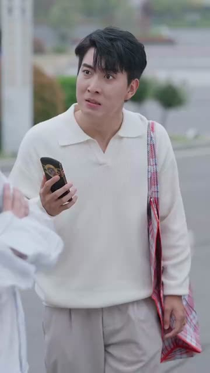 网暴漩涡世家天团齐出手（86集）好看的短剧