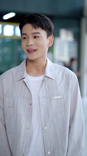 宠妻引发财富连锁的反应（80集）短剧全集完整版