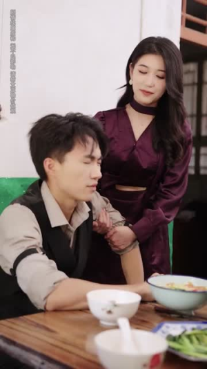 绑定朋友圈系统我成香饽饽（75集）独家资源免费看