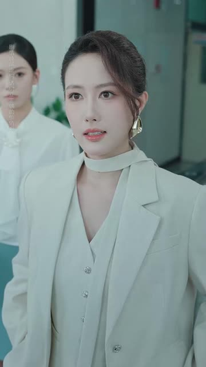 中秋月她只谋局不谋圆（77集）热门短剧看不停