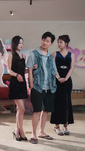 反套路恋综顶流小花难招架（80集）热门短剧分享