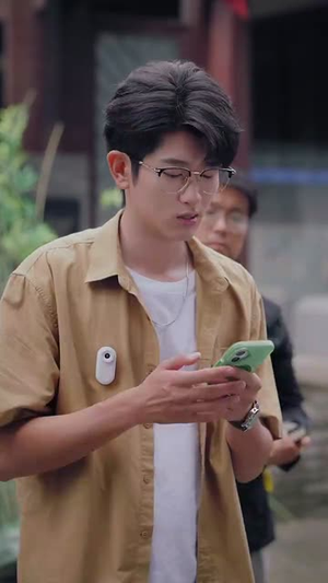 收废品怎么了我就要拒绝校花（80集）精彩短剧推荐