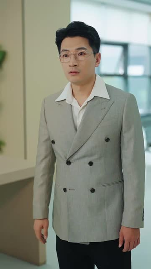 顾总你前妻在科研界封神了（61集）短剧在线观看