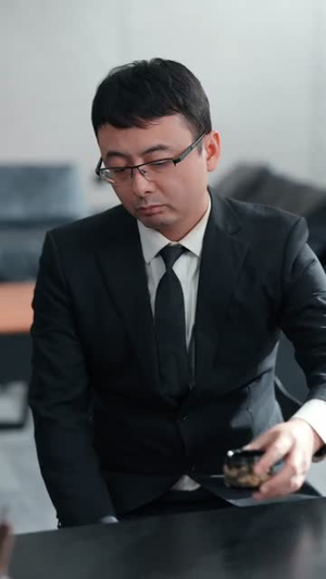 提升员工工资，你说我扰乱市场（94集）热门短剧榜单