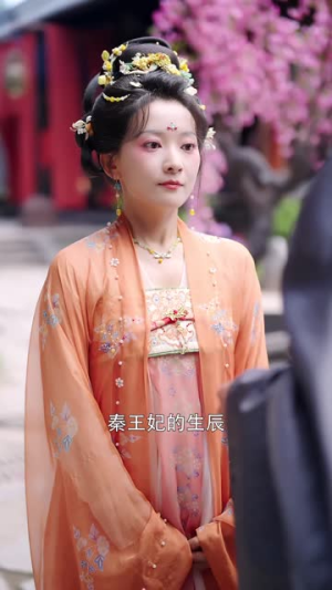 鸢尾映朱门（80集）热门短剧排行榜